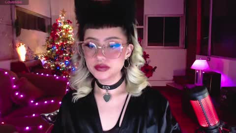 Snapshot of aquamarinebubble chatting on January 2025 04:25:02 AM Zam independent model online show from January 2025 04:25:02 AM