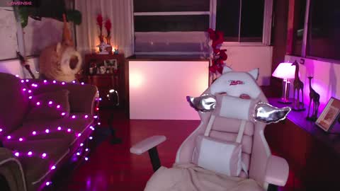 Snapshot of aquamarinebubble chatting on February 2025 06:14:01 AM Zam independent model online show from February 2025 06:14:01 AM