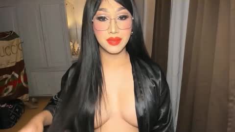 Alicia online show from March 2026 07:19:01 PM