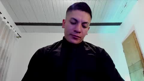 Jonathan online show from February 2025 12:59:02 AM