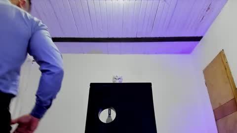 Jonathan online show from February 2025 11:10:02 PM