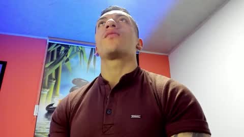 Jonathan online show from November 2025 02:50:02 PM