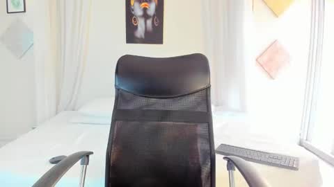 Archie online show from January 2025 12:47:01 PM