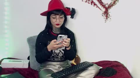 Ardat lili69 online show from November 2025 05:59:01 PM