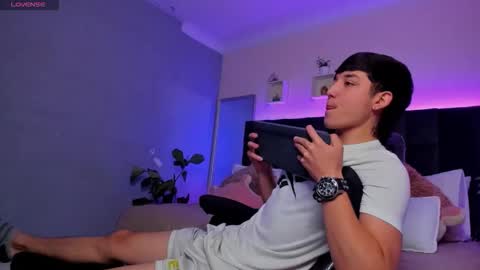 Ares online show from December 2025 02:34:01 PM