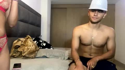 Ares And Nikk online show from October 2025 04:09:02 AM