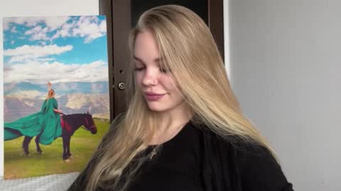 Amelia online show from December 2025 08:12:02 AM