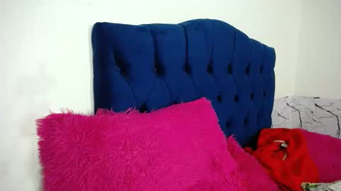 ARIANNA  online show from November 2025 08:58:02 PM