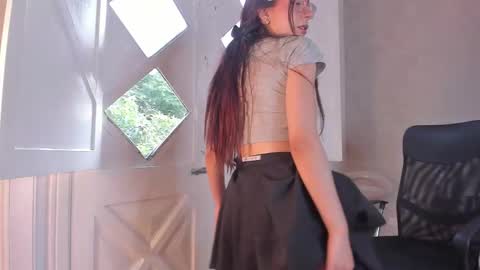 Ari Wilde online show from March 2026 12:24:02 PM