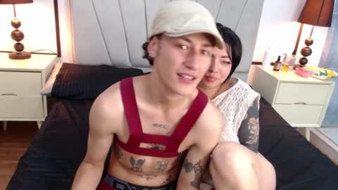 aria y orien  online show from March 2025 05:43:02 PM