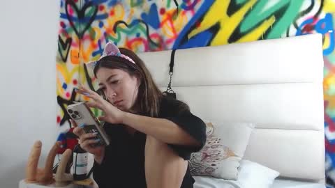 Snapshot of aria_martiin chatting on March 2025 06:01:02 PM aria online show from March 2025 06:01:02 PM