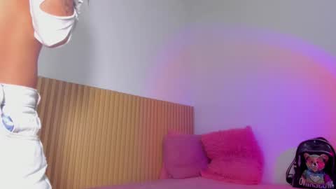 Aria Millers  online show from February 2026 11:39:02 AM