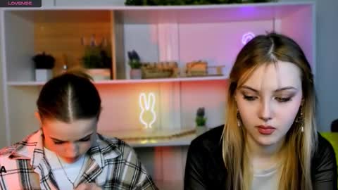 Snapshot of aria_moo chatting on November 2025 05:50:02 AM Luna online show from November 2025 05:50:02 AM