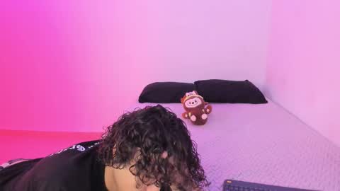 Snapshot of aria_x_orien chatting on February 2026 02:36:01 PM Aria and Orien online show from February 2026 02:36:01 PM