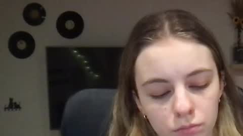 Snapshot of ariacreazy chatting on March 2025 09:37:01 PM AriaCreazy online show from March 2025 09:37:01 PM