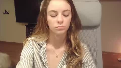 Snapshot of ariacreazy chatting on October 2025 08:29:02 PM AriaCreazy online show from October 2025 08:29:02 PM