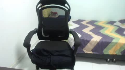 ...Ariana... online show from April 2026 05:46:01 PM