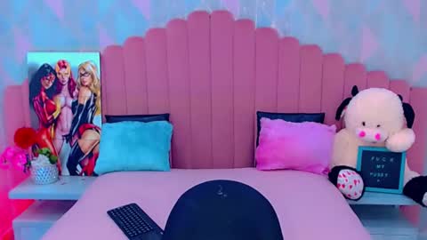 ARIADNA online show from November 2025 04:56:02 AM