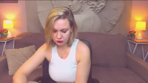 ariaeven online show from April 2026 07:35:01 AM