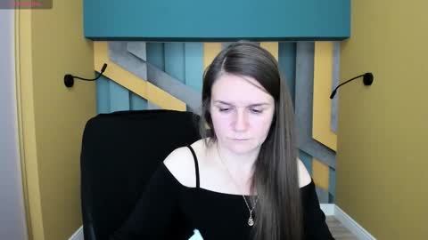 Snapshot of ariagrays chatting on October 2025 01:19:01 PM AriaGray online show from October 2025 01:19:01 PM