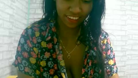 Snapshot of ariah13 chatting on June 2026 03:02:02 AM ariah13 online show from June 2026 03:02:02 AM