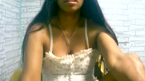 Snapshot of ariah13 chatting on June 2026 04:41:02 AM ariah13 online show from June 2026 04:41:02 AM