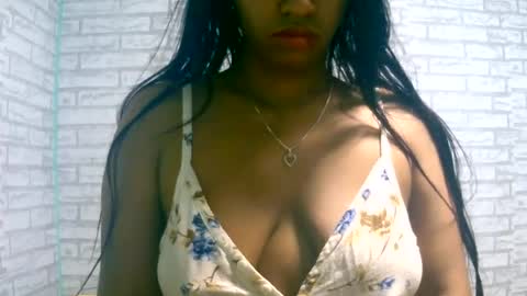 Snapshot of ariah13 chatting on July 2026 01:53:01 AM ariah13 online show from July 2026 01:53:01 AM
