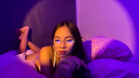 Snapshot of ariamariz chatting on September 2025 03:28:01 AM Aria Mariz online show from September 2025 03:28:01 AM