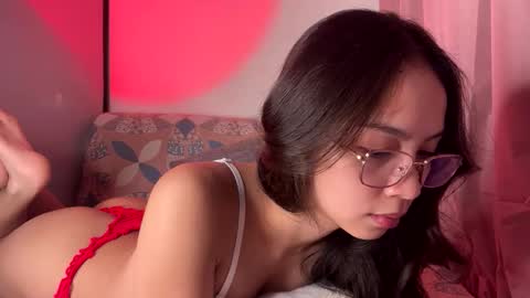 Snapshot of ariamariz chatting on December 2025 05:16:01 AM Aria Mariz online show from December 2025 05:16:01 AM