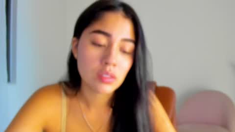 Snapshot of ariamontgomeryyy chatting on June 2026 06:05:01 AM Aria Montgomery online show from June 2026 06:05:01 AM