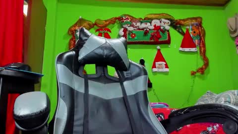 Snapshot of arian_pervert chatting on November 2025 08:30:01 PM arian pervert online show from November 2025 08:30:01 PM