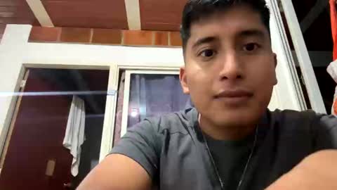 Snapshot of ariana252525 chatting on December 2024 11:16:02 PM Ari y Will online show from December 2024 11:16:02 PM