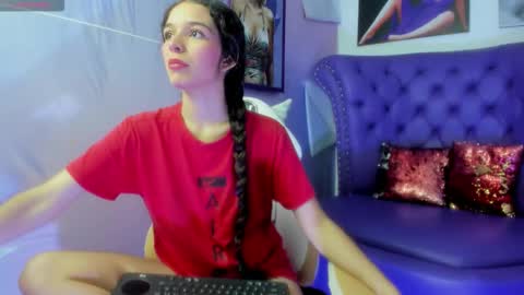 Snapshot of ariana__sweet_ chatting on November 2025 11:35:01 AM Ariana online show from November 2025 11:35:01 AM