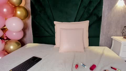 ARIANA online show from December 2024 03:34:01 AM