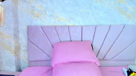 Sofia online show from May 2026 07:07:01 PM
