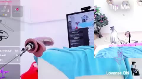 Snapshot of ariana_girl_ chatting on March 2025 05:18:02 AM ariana girl online show from March 2025 05:18:02 AM