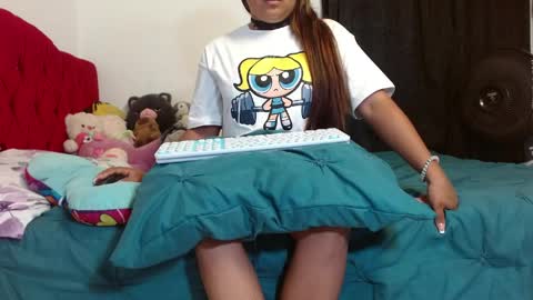 Snapshot of ariana_kittenn chatting on April 2026 01:25:01 AM Ariana online show from April 2026 01:25:01 AM