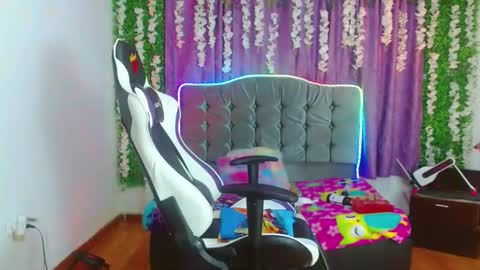 Ariana online show from September 2025 03:27:02 AM