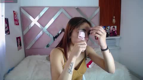 Snapshot of ariana_toro chatting on September 2025 01:48:02 PM ariana_toro online show from September 2025 01:48:02 PM