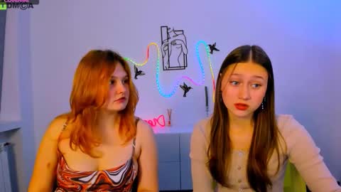 arianaa_cat online show from February 2026 07:37:02 PM