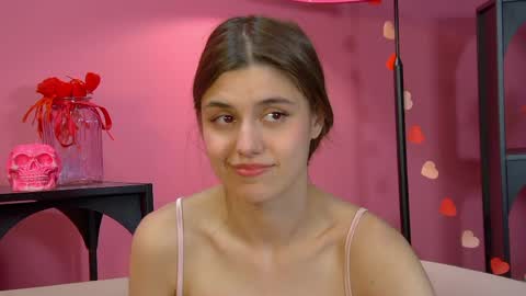 Ariana online show from April 2026 08:31:02 PM