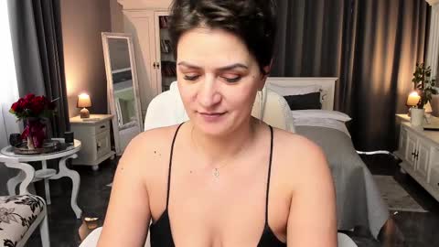 Ana online show from February 2025 12:25:02 PM