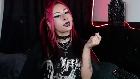 Snapshot of arianauwu666 chatting on February 2025 11:06:01 PM help me 100 hands up my OF is Free  online show from February 2025 11:06:01 PM