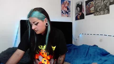 Snapshot of arianauwu666 chatting on February 2025 05:09:02 AM help me 100 hands up my OF is Free  online show from February 2025 05:09:02 AM