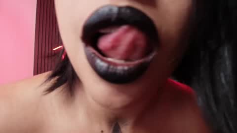 Arianna online show from September 2025 09:17:02 PM