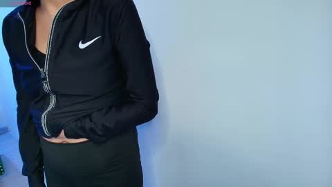 Snapshot of arianna_sweeet chatting on October 2025 03:48:01 AM arianna_sweeet online show from October 2025 03:48:01 AM