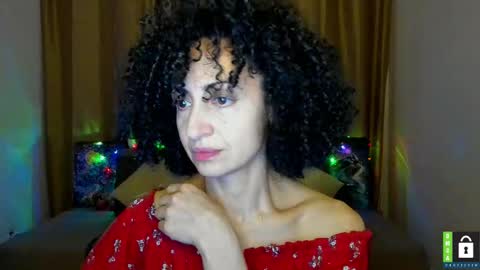 Arianna online show from November 2025 06:23:02 PM