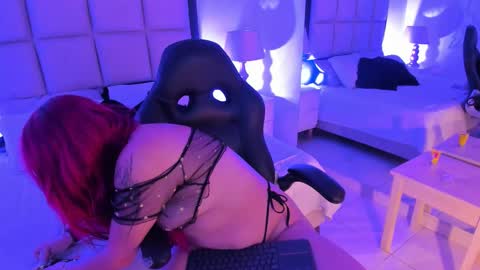 Arianna online show from October 2025 05:39:02 AM