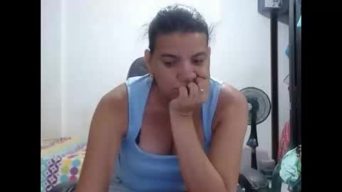 ariannaloovel online show from May 2026 01:57:16 AM
