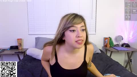 Snapshot of ariannapena chatting on January 2025 03:45:02 AM Arianna Pea online show from January 2025 03:45:02 AM